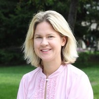 Monique Oldfield headshot