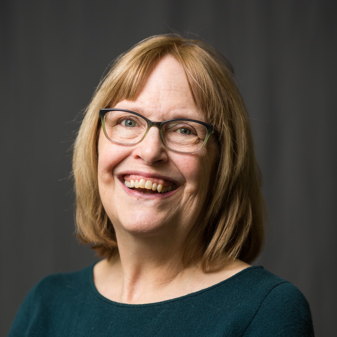 Mary Freier Headshot